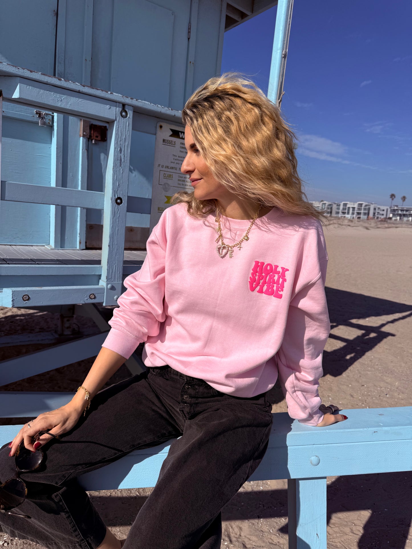 Crewneck – Faith Meets Everyday Comfort with Holy Spirit Vibe