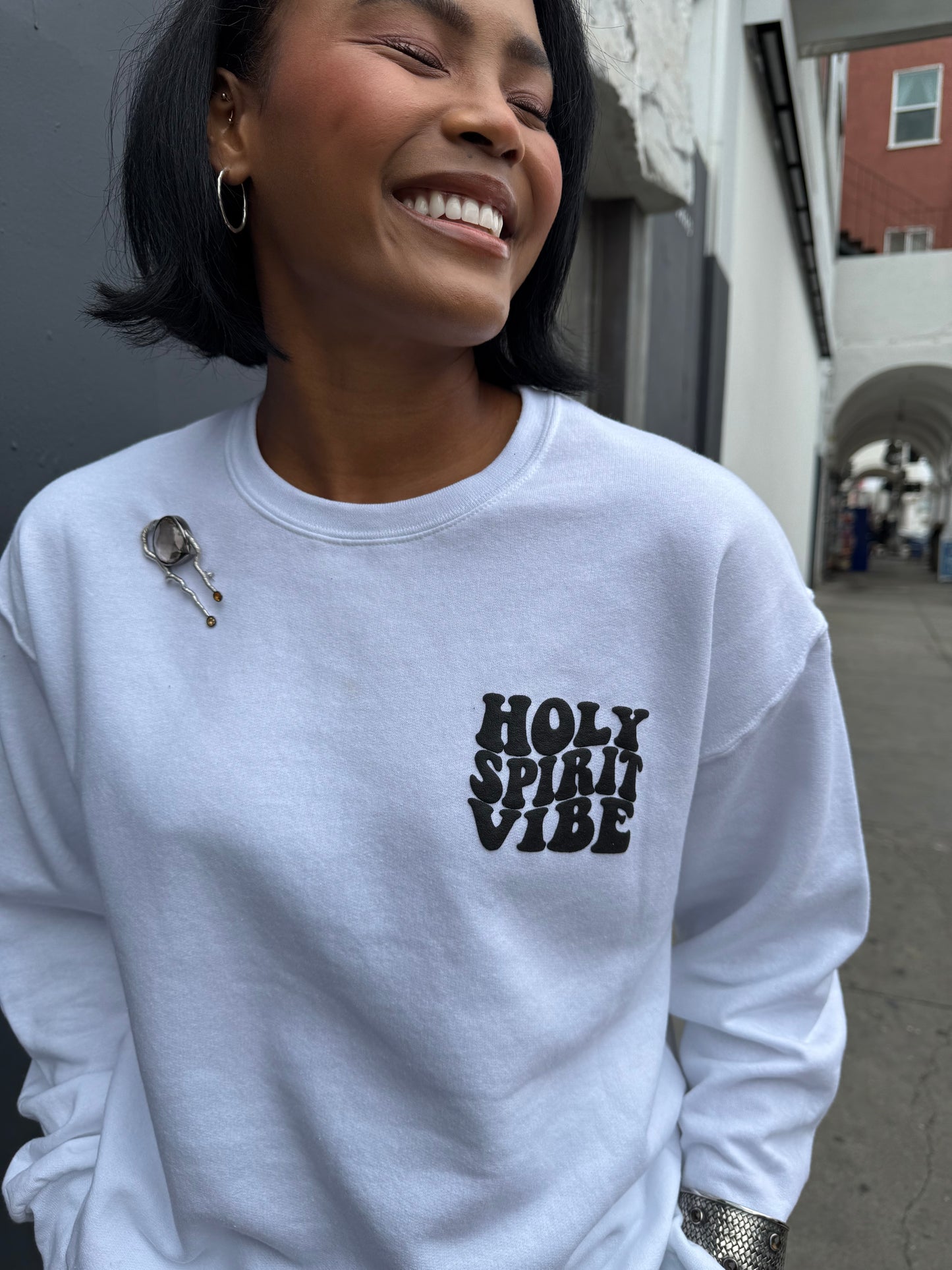 Crewneck – Faith Meets Everyday Comfort with Holy Spirit Vibe
