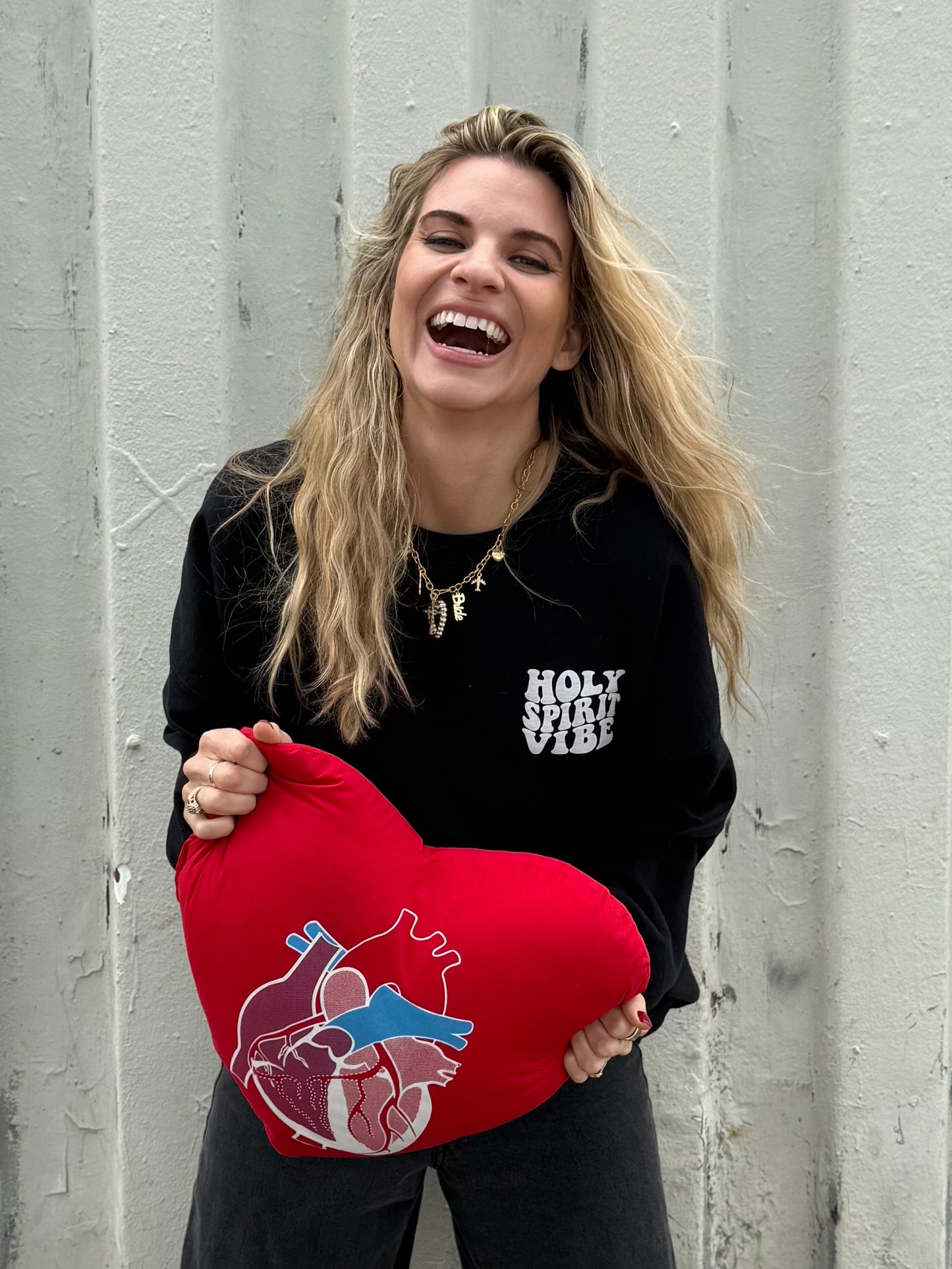 Crewneck – Faith Meets Everyday Comfort with Holy Spirit Vibe